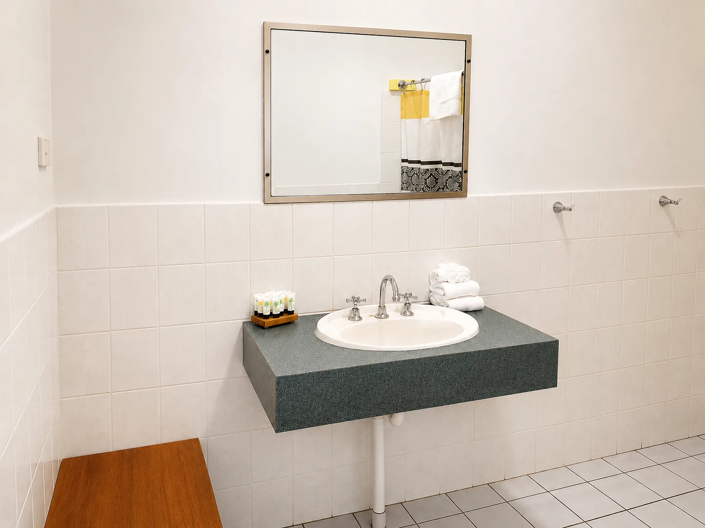 Bathroom vanity with fresh towels — Family Room Standard at Vine Valley Inn Cessnock